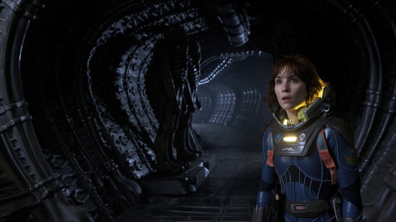 Noomi on alien ship