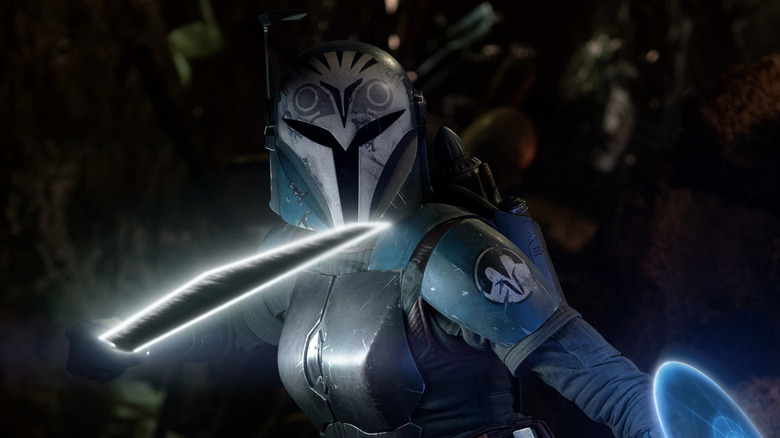 Bo-Katan wields the Darksaber