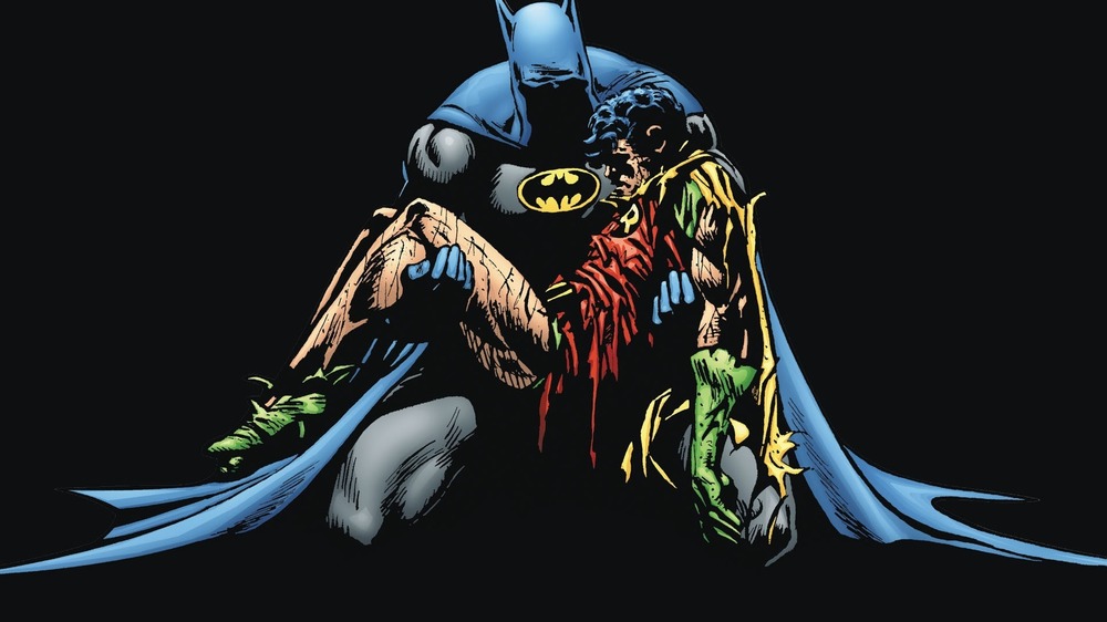 Batman cradles Robin's body in A Death in the Family