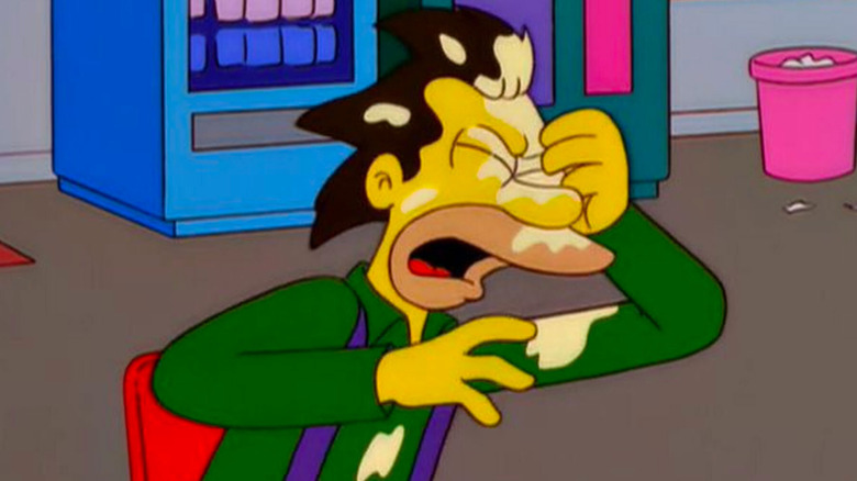 Lenny gets pudding in his eye on The Simpsons