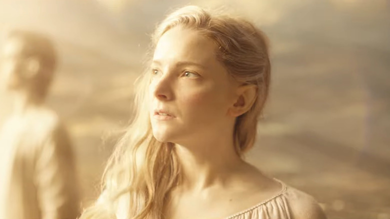 Close up of Galadriel