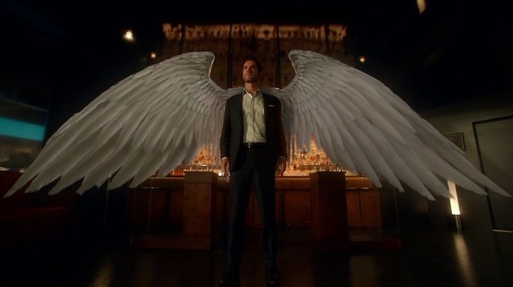 Lucifer Morningstar unfurls his angelic wings