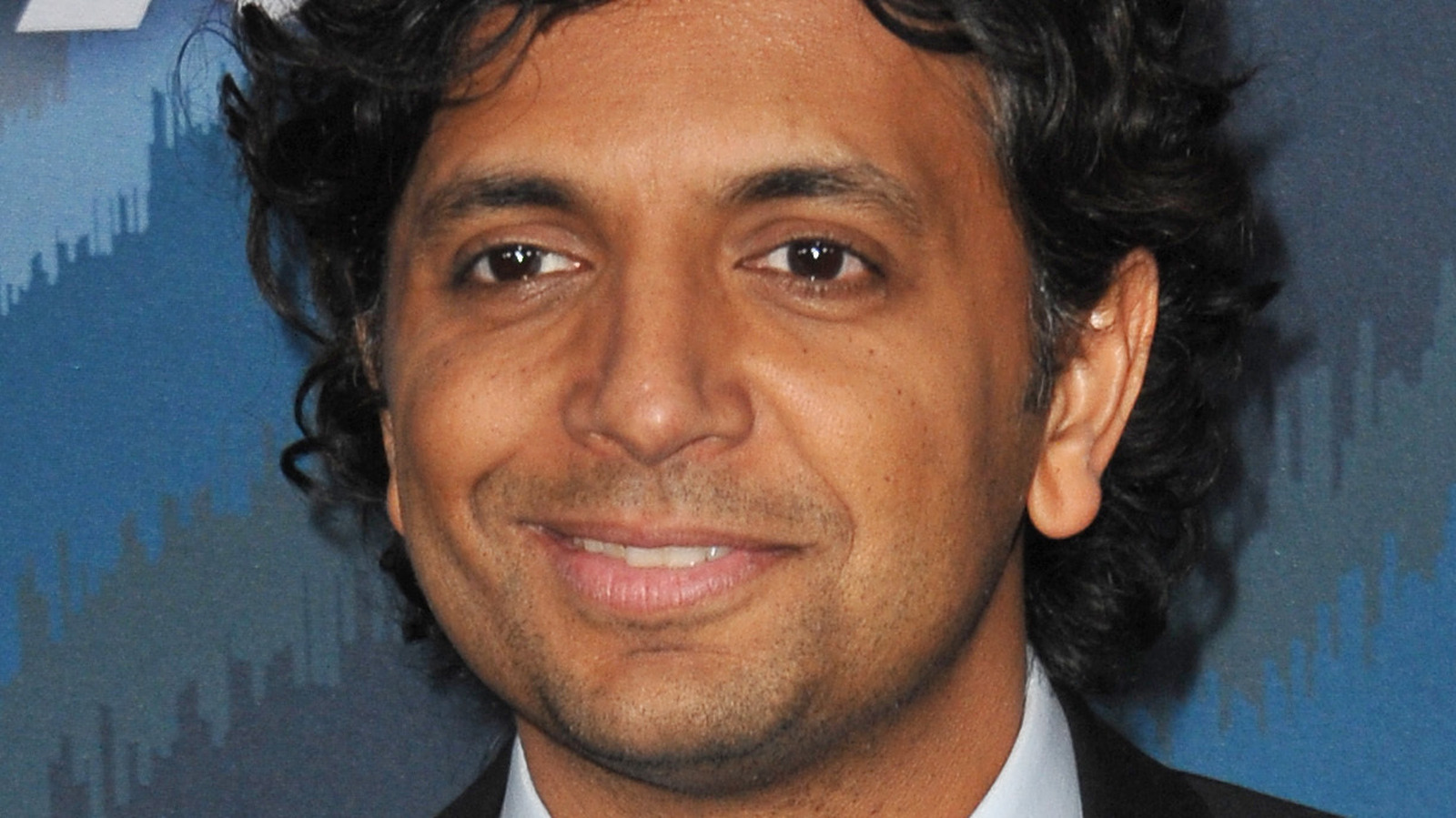 M. Night Shyamalan Used An Extreme Method To Pull Off That Iconic