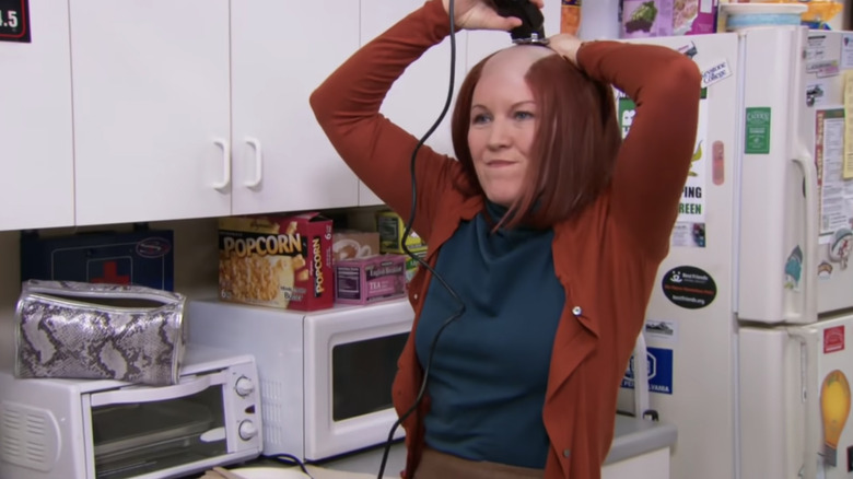 meredith palmer shaving her head