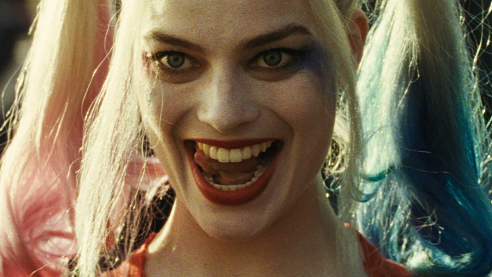 Margot Robbie Has Been 'Pushing' for Harley Quinn/Poison Ivy Romance