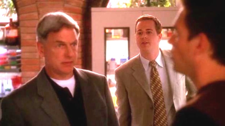 Gibbs talks to DiNozzo