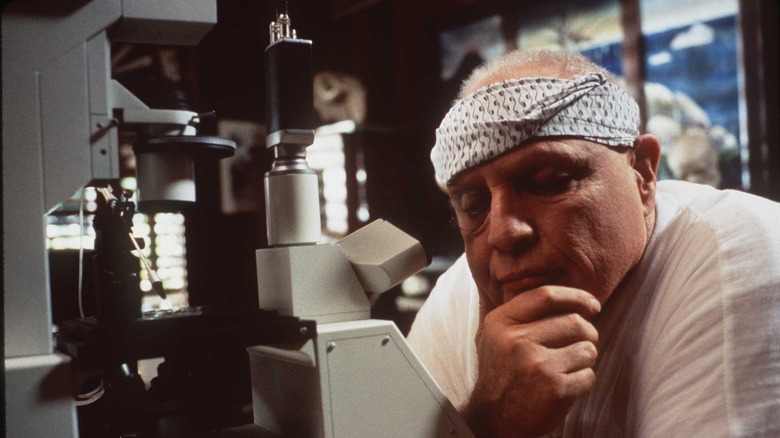 Marlon Brando does lab work