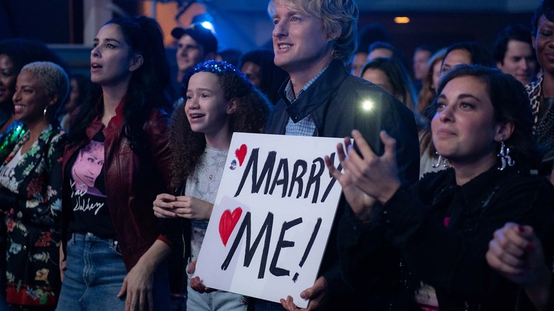 Jennifer Lopez and Owen Wilson in "Marry Me"