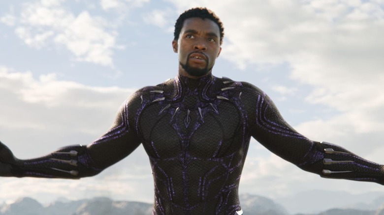 T'Challa arms extended