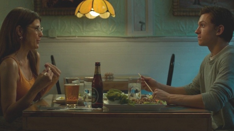 May and Peter eat dinner in "Spider-Man: No Way Home" (2021)