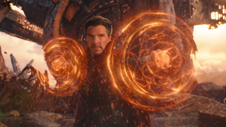 Doctor Strange holding magic circles