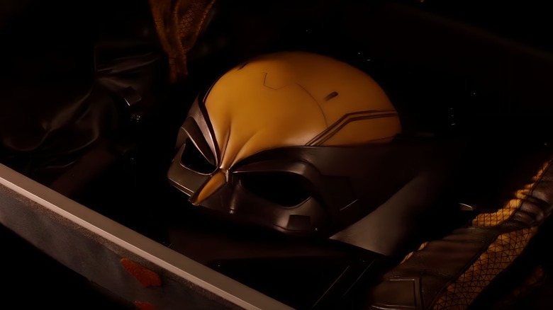 Yellow Wolverine mask 