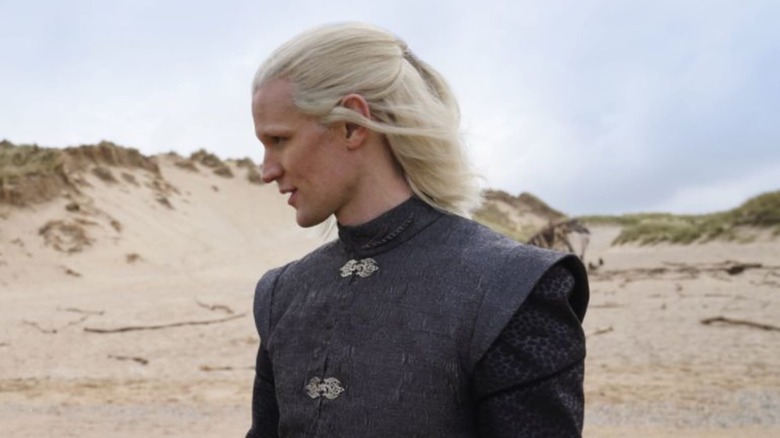 Smith as Targaryen on beach