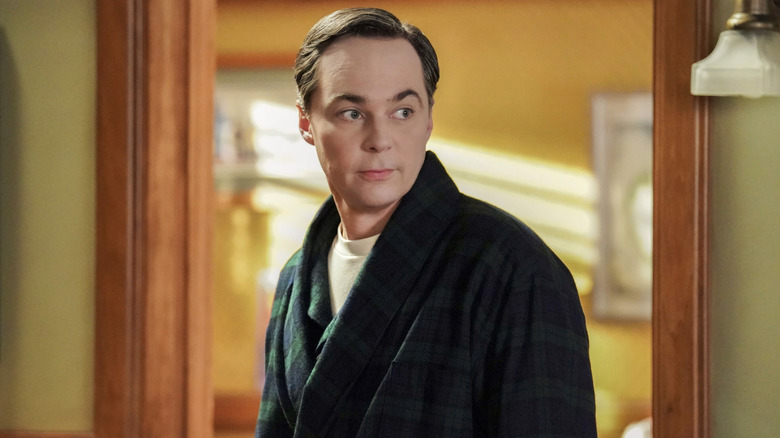 Sheldon smiles over his shoulder on "Young Sheldon"