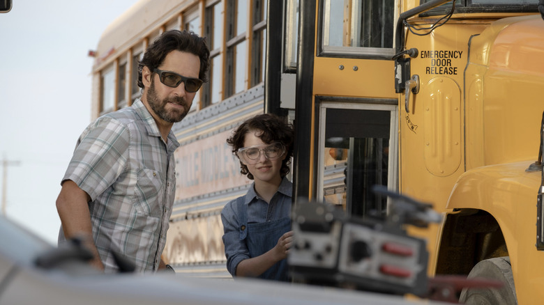 Grooberson and Phoebe near bus