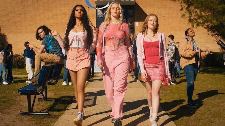 Karen, Regina and Gretchen walking