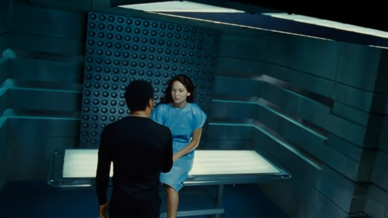 Cinna talks to Katniss