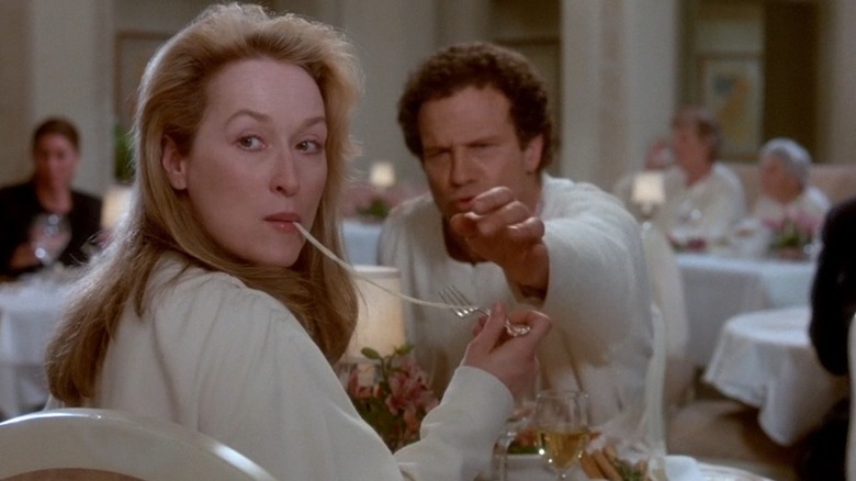 Streep and Brooks eating spaghetti 