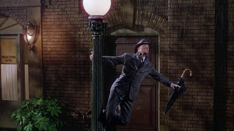 Gene Kelly dancing