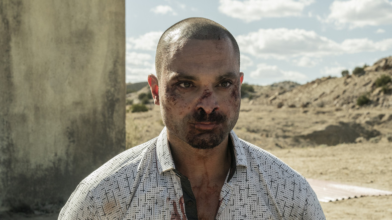 Michael Mando acting as Nacho Varga