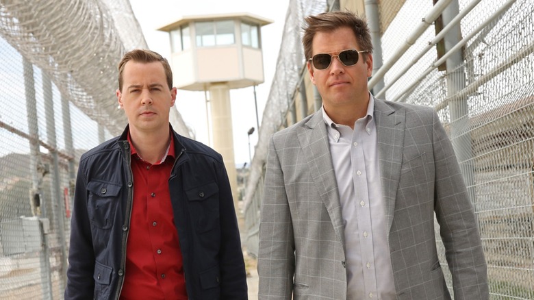 Tim McGee and Tony DiNozzo walking