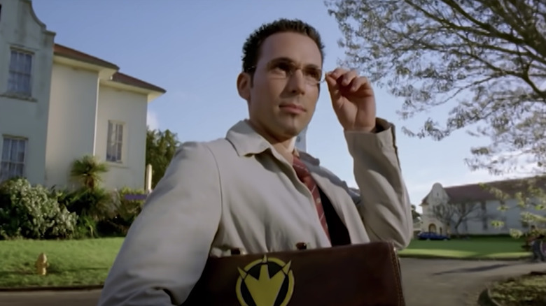 Dr. Tommy Oliver arrives at Reefside