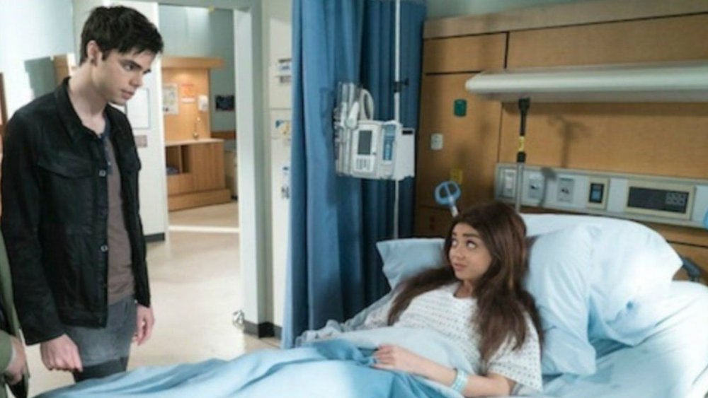 Sarah Hyland as Haley Dunphy and Reid Ewing as Dylan Marshall in Modern Family