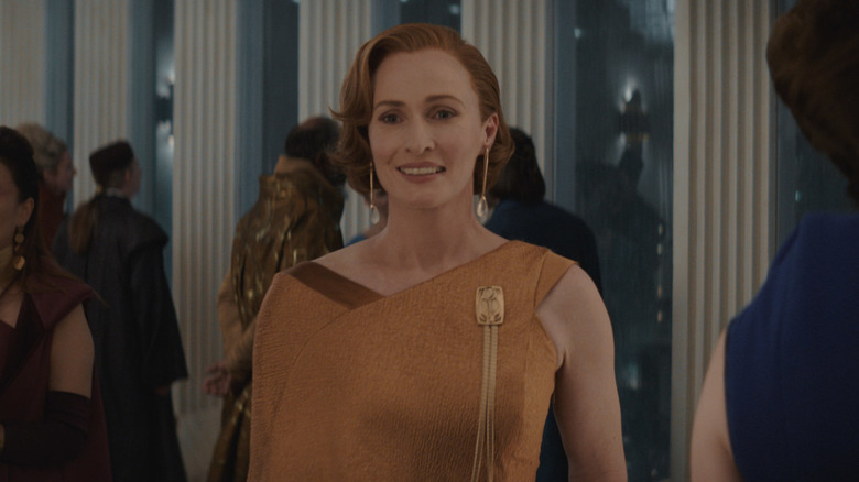 Mon Mothma smiling