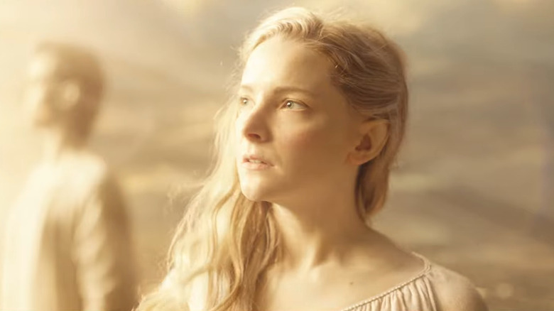 Galadriel faces the light