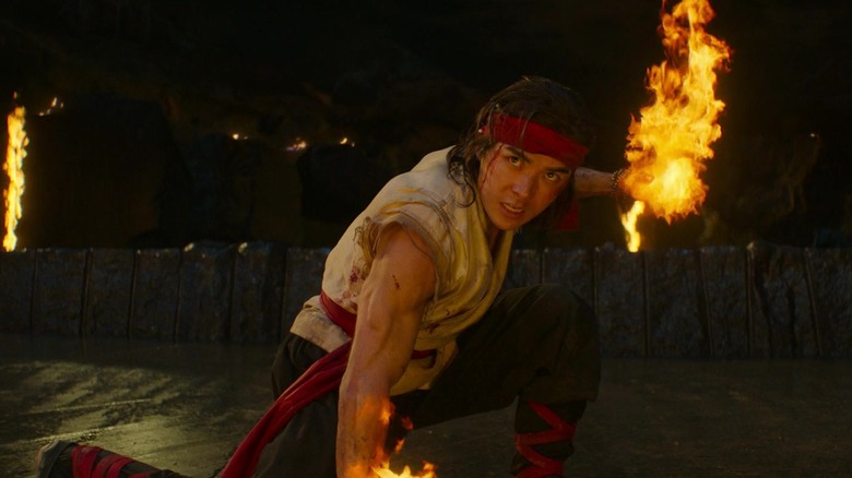 Liu Kang uses fire