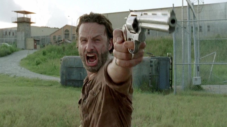 Rick Grimes pointing gun