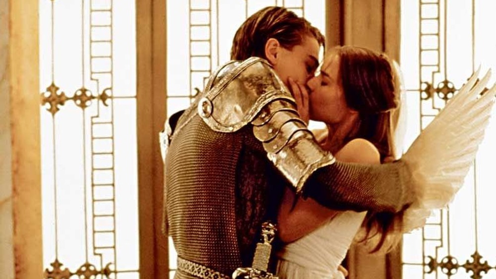 Romeo and Juliet kiss