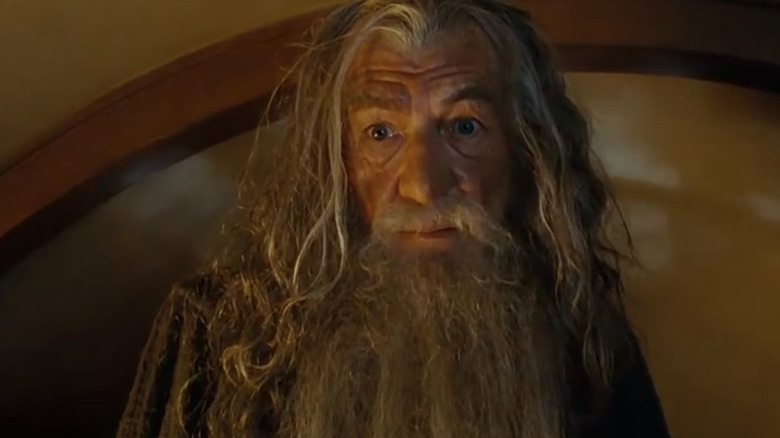 Gandalf recites the Ring Verse