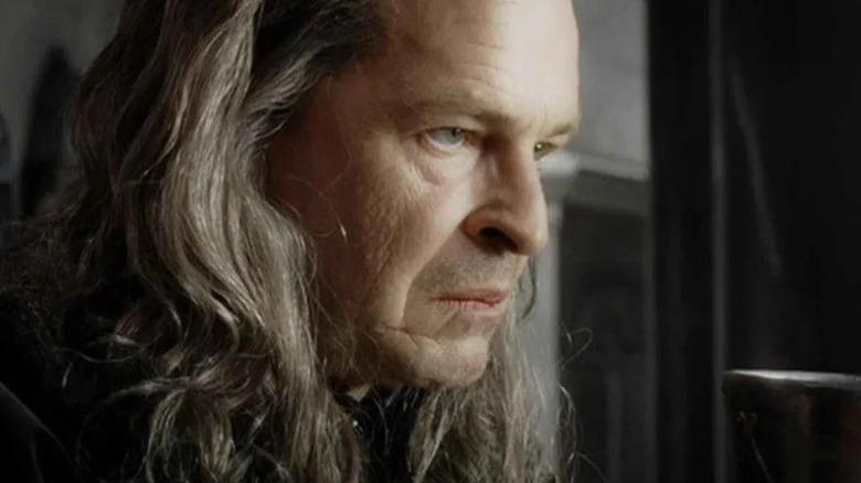 Denethor looks out