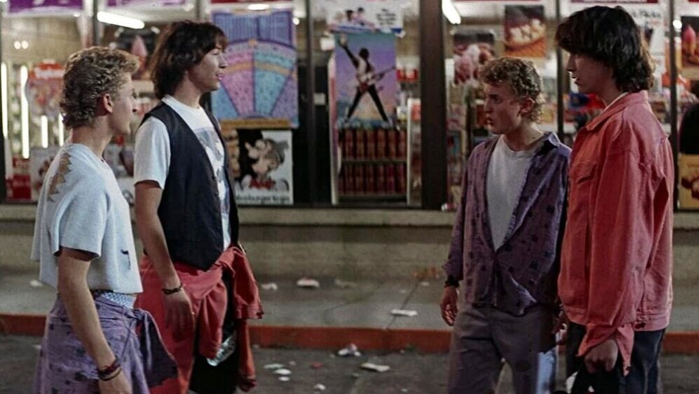  Alex Winter and Keanu Reeves in Bill & Ted's Excellent Adventure