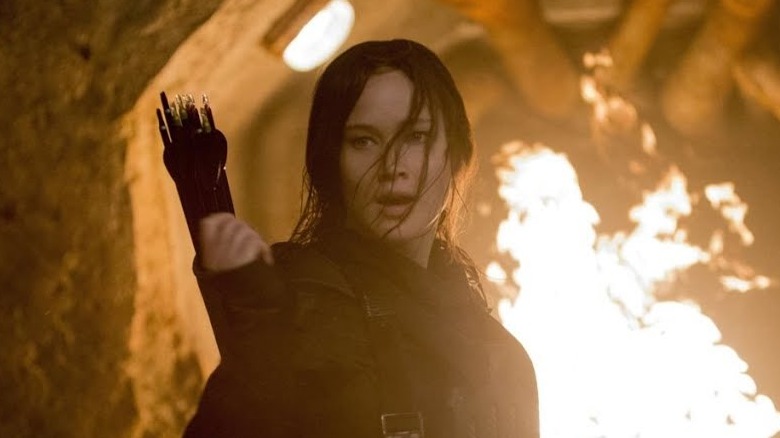 Jennifer Lawrence sewer fire arrows