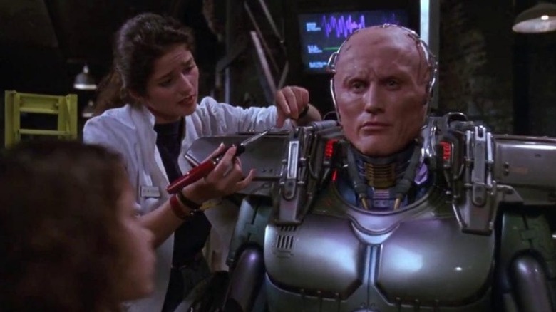 Robocop face alteration