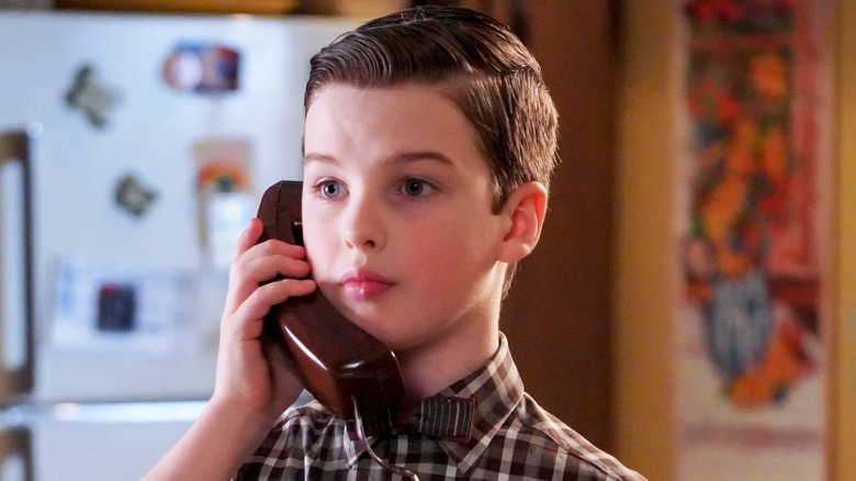 Sheldon Cooper on the phone in "Young Sheldon"