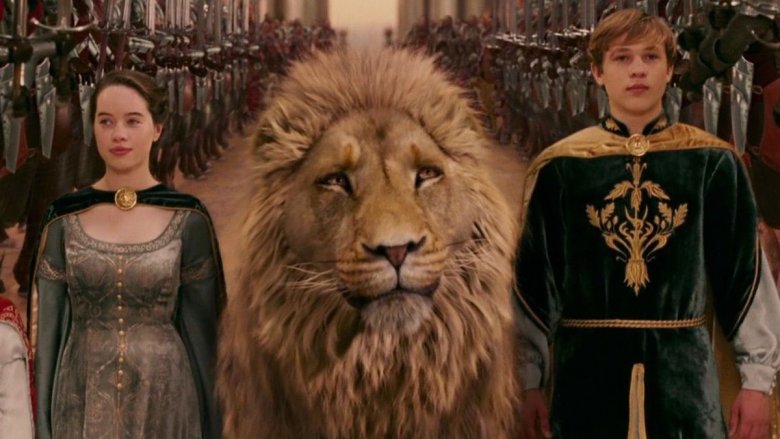 Anna Poppelwell and William Moseley in The Chronicles of Narnia: The Lion, the Witch, and the Wardrobe