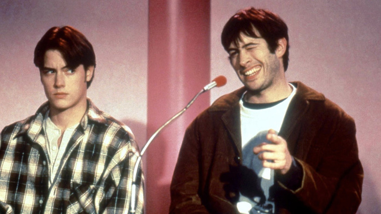 Jeremy London and Jason Lee in Mallrats