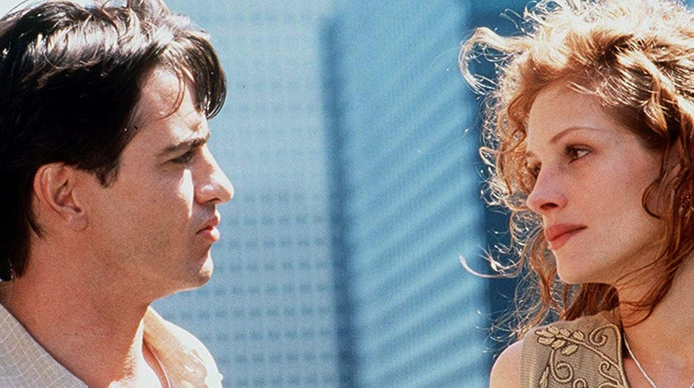 Julia Roberts and Dermott Mulroney lock eyes