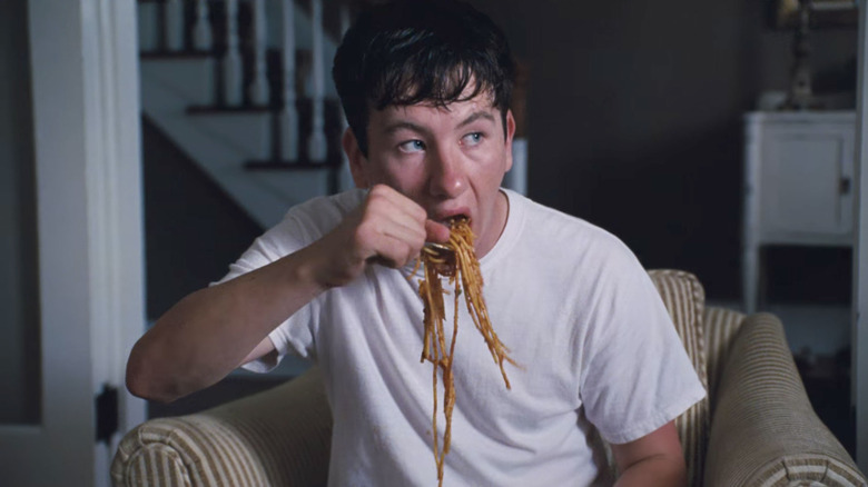 Barry Keoghan eating pasta