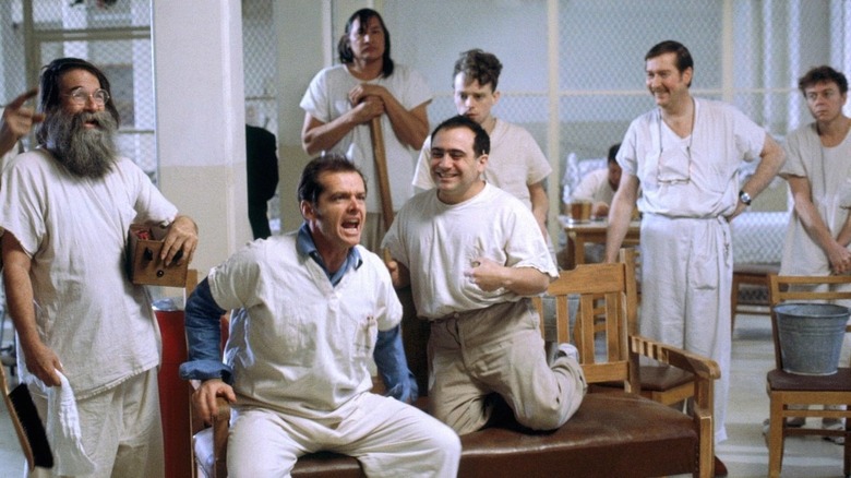 McMurphy with fellow patients