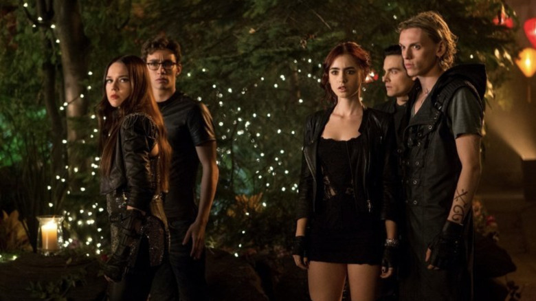 Clary, Jace, and the gang arrive