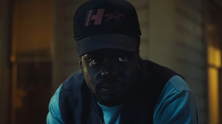 Daniel Kaluuya wearing a hat