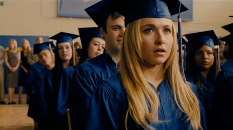 Hayden Panettiere annoyed at graduation