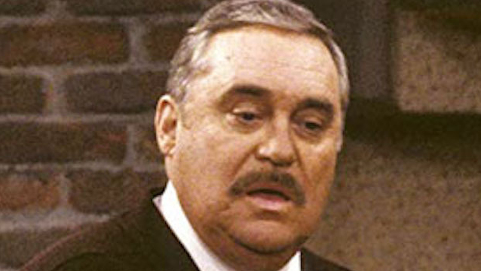 Mr belvedere sat on balls