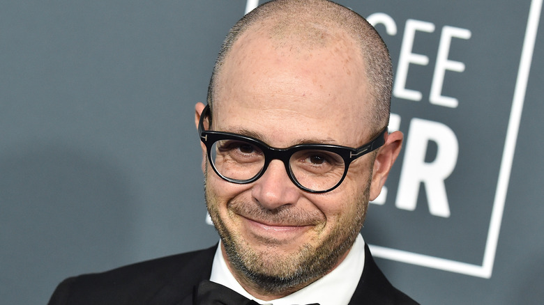 Damon Lindelof smiling