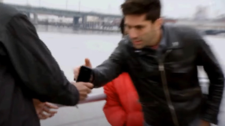 Nev Schulman grabbing phone