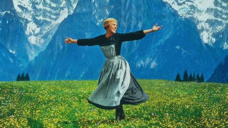 Julie Andrews dancing